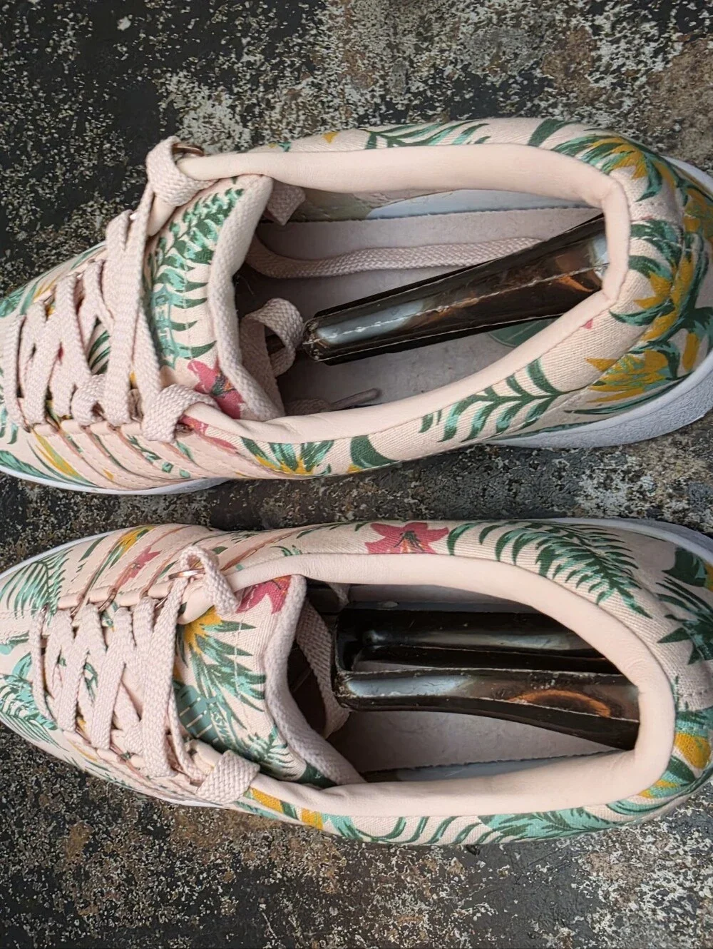 Mens K-Swiss Classic VN Shoes Sz 13 M Used VGC 06548-928-M Tropical Floral